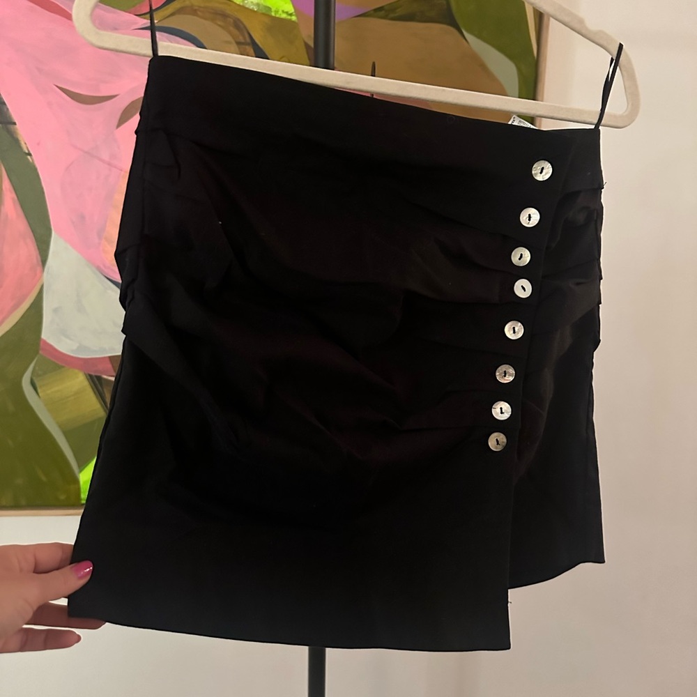 Black Button-Detail Women's Skirt